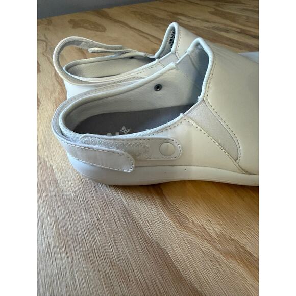 Alegria True White Skillz Nursing Clogs Shoes Comfort Healthcare 39 - Picture 3 of 4